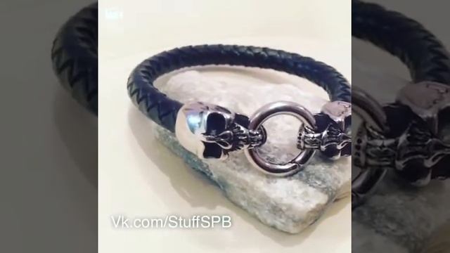 Кожаный плетёный браслет с черепами смотреть онлайн