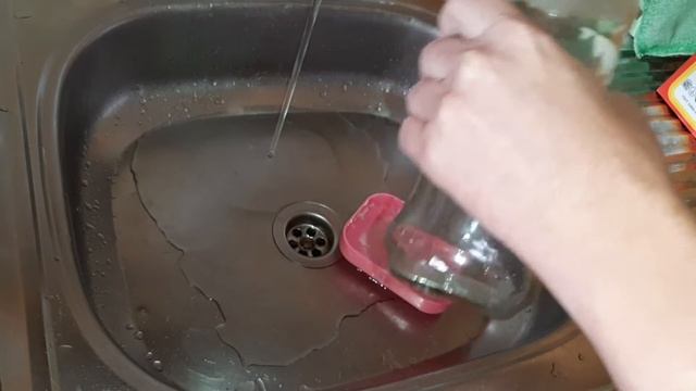 Заготовки на зиму будут хранится дольше. Подготовка, стерилизация банок смотреть онлайн