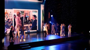 Туркин Григорий и Арт студия Праздник - Начало (сл. Р.Рождественский муз. И.Заливалов)