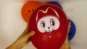Изучаем цвета Лопаем шарики с водой