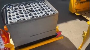 Замена  АКБ электропогрузчика от SkyG