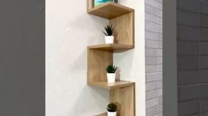 Угловая навесная полка змейка для книг