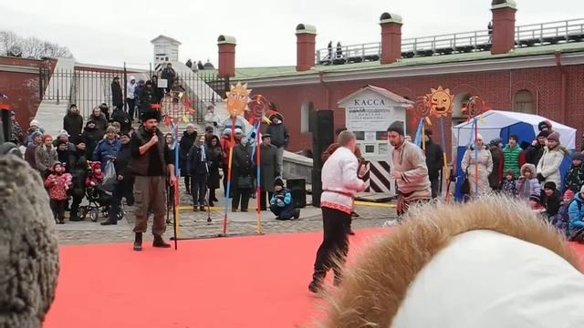 борьба с ножом в петропавловской крепости (02.03.2014) смотреть онлайн