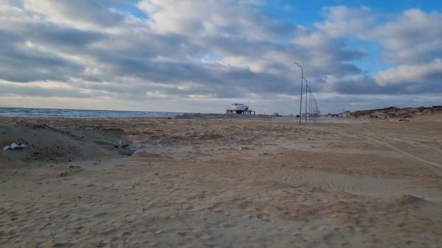 #АНАПА ВЫБРОСЫ ПРОДОЛЖАЮТСЯ. ГИБНУТ ПТИЦЫ. ПЛЯЖИ ДЖЕМЕ смотреть онлайн