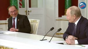 Путин развеселил премьер-министра Малайзии загадкой про 3 трона