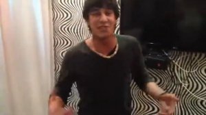 Цыган хорошо поёт