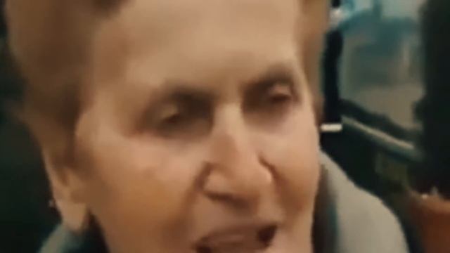 BAKA SMEŠNA K'O DEKA! Сербские бабушки дают смешные интервью (Смешная Сербия) смотреть онлайн