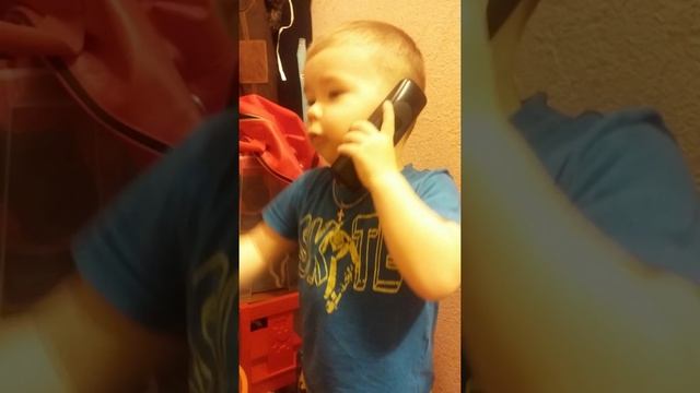 Глухой дед мороз!!! ПРИКОЛ! Ребенок 2,6 звонит деду морозу! #новыйгод #прикол #дети #смех
