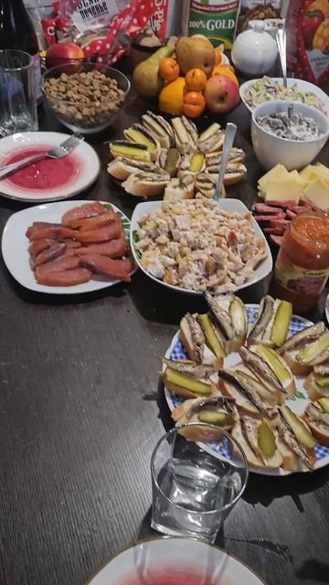 Сестра! 😘 Спасибо за гостеприимство!! Рада, что ты у ме смотреть онлайн