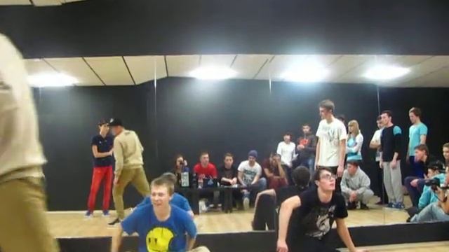 1 круг хип хоп slaedo + vs sara смотреть онлайн