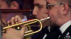 ОРИГИНАЛЬНОЕ ИСПОЛНЕНИЕ при участии оркестра