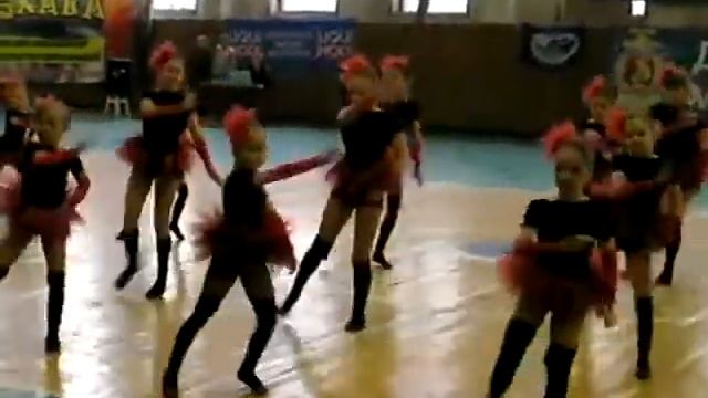 “MIX“ с композицией “Хип хоп для леди“ 07 04 2013 Фестиваль по танцевальной аэробике смотреть онлайн