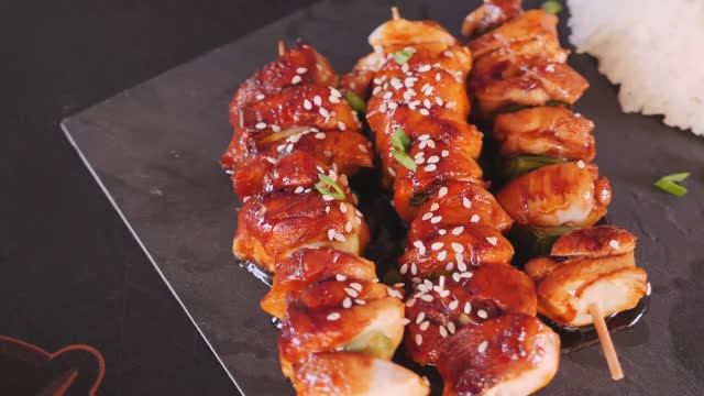 Куриные шашлычки.Быстро Вкусно Эффектно и Празднично.