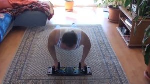 качаю грудь дома  Push up board  доска для отжиманий  Тренажё