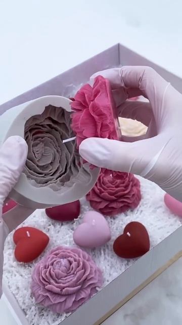 Свечи Пионы #свечи #каксделатьсвечу #свечиручнойработ