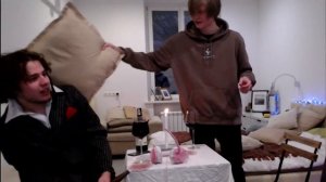 Полное свидание жожо и дипинса! Жожо порвал жопу?