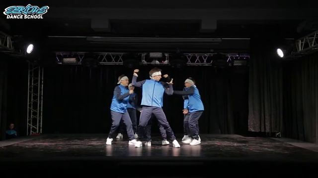 Комов Алексей Крым ДРУЖИНА | ОТЧЁТНЫЙ КОЦЕРТ 30-05-2021 SERIOUS смотреть онлайн