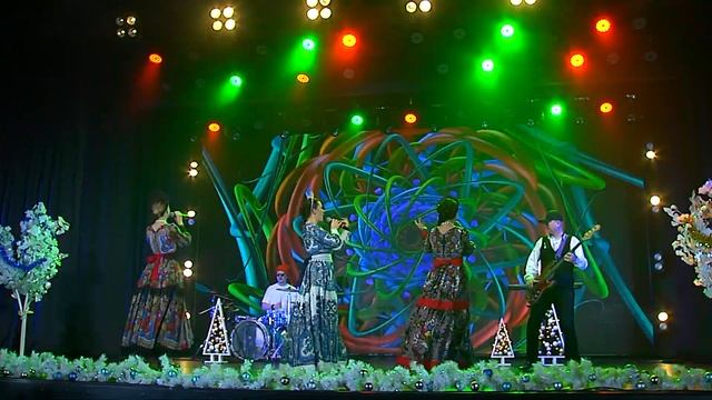 Аквамарин - «Ой, да!» («Новогодний огонёк», Режиссёр - Н. Орловский) смотреть онлайн