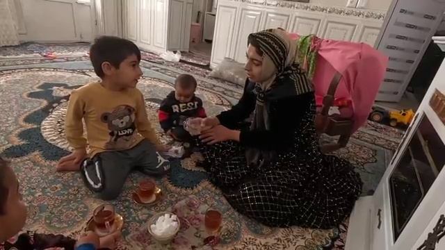 06.03.2025 Мать-одиночка и ее дети в уютном загородном доме смотреть онлайн