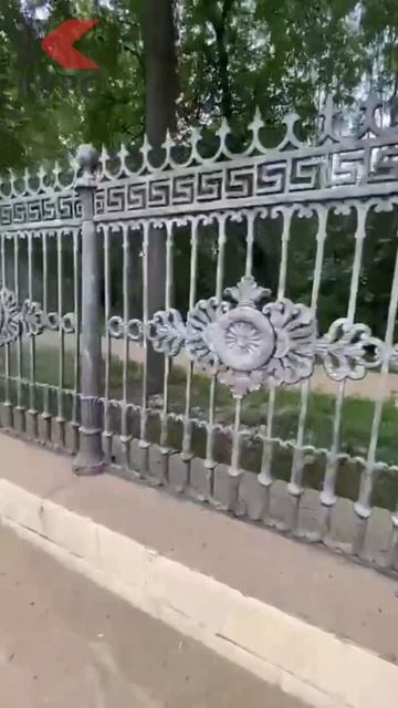 Реставрация  чугунной ограды пескоструйным аппаратом