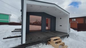 Модульная баня на зимнем фоне