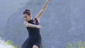 Танец Сяо Юй Ляна в воде / Xiao Yu Liang dancing #ultimatenote #сяоюйлян #xiaoyuliang #肖宇梁