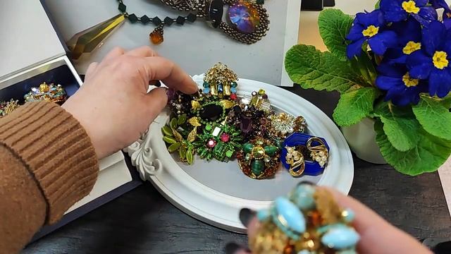 57.Броши.Мои ручные работы,показываю некоторых из тех что мне наконец-то удалось закончить. смотреть онлайн