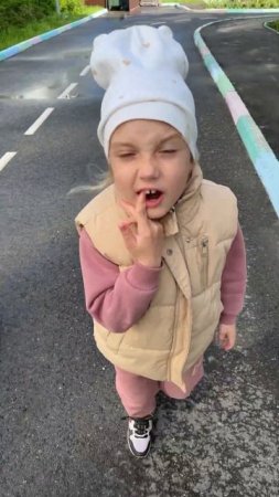 У Евы болят зубки