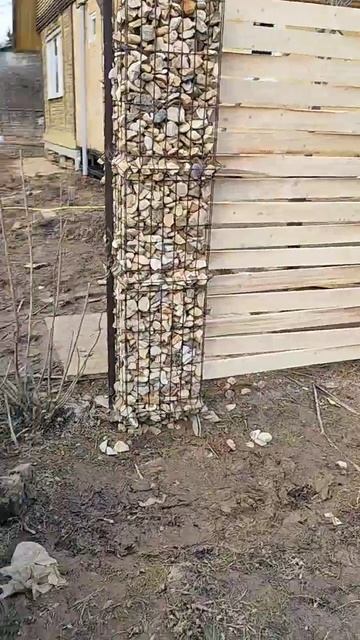 забор из габионов и досок #габионы смотреть онлайн