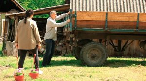 Мы превратили дровяной сарай в уютную летнюю кухню