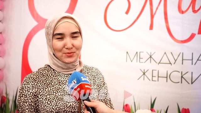 Intellect school 8-мартты масштабдуу белгиледи