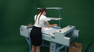 Гимназист - крышкоделка, крышкоделательная машина