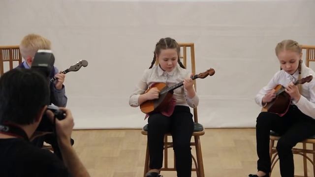 Трио домристов музыкальной школы "Рапсодия" смотреть онлайн