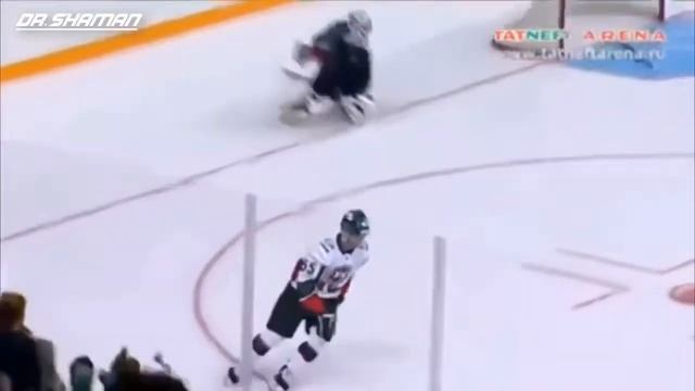 ПРИКОЛЫ В ХОККЕЕ   ТРУС НЕ ИГРАЕТ В ХОККЕЙ   ПРИКОЛЫ ГОЛЫ И НЕУДАЧИ