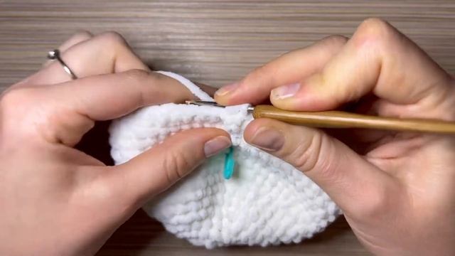 Рельефные столбики