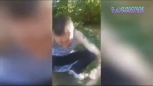 Приколы за ВДВ разбить бутылку об голову.