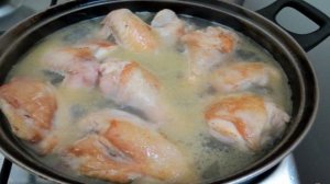 Курица под белым соусом