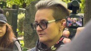 ВНУЧКА ГАЙДАЯ ПОДЕЛИЛАСЬ ВОСПОМИНАНИЯМИ О ЛЮБИМОЙ БАБУШКЕ В ДЕНЬ ПОХОРОН | КУНЦЕВСКОЕ 14.05.2025