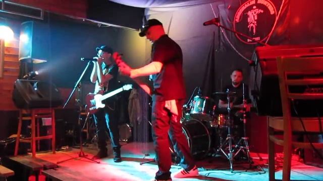 BLONDIE'S DEATH I Wanna Be Loved (Johnny Thunders cover) Live@Деревянный Джо. Sochi. смотреть онлайн