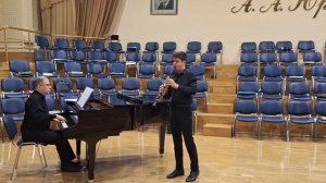 ж.Тайфер, Арабеска.