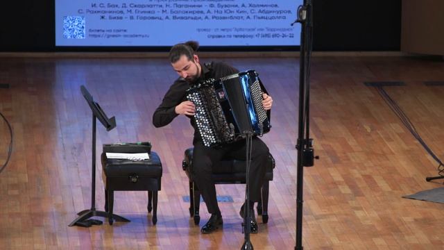 ПАГАНИНИ Кампанелла - Олжас Нурланов / PAGANINI La campanella - Olzhas Nurlanov