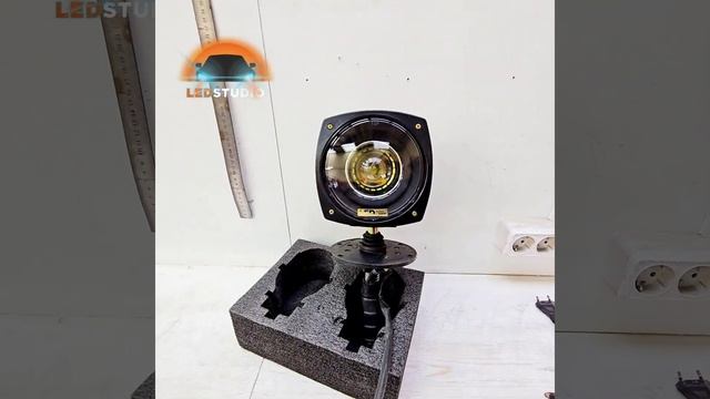 Фароискатель. Прожектор с лазером. Дополнительный авт смотреть онлайн