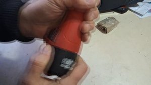 Аккумуляторный секатор rupez es-18li не запускается - ремон?