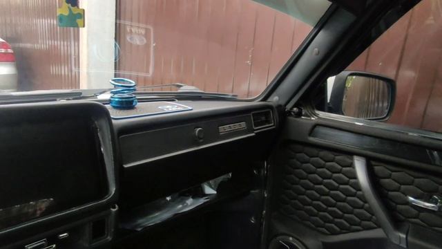 установили новую панель от ваз 21 0 7 на ниву сделали пол смотреть онлайн