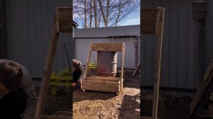 Как я сделал вертикальные грядки своими руками