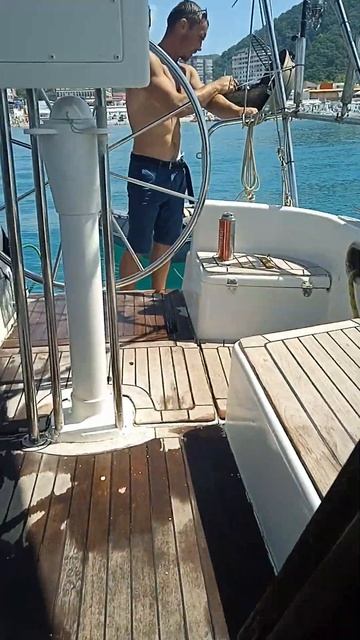 День России на яхте #fishing #море #природа #рыбалка #travel смотреть онлайн