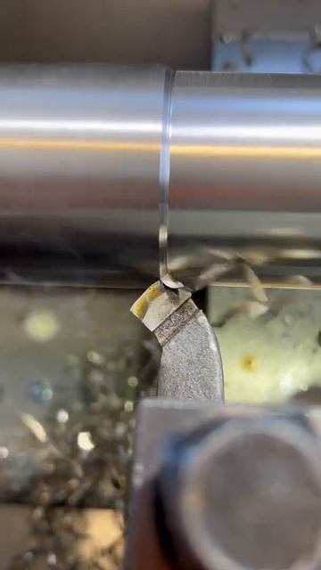 Токарная обработка/Lathe turning смотреть онлайн