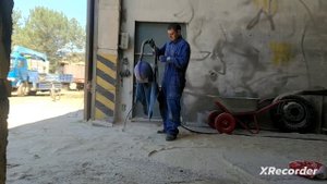 Мощный пескоструй. Очистка металла в большом объеме.#п