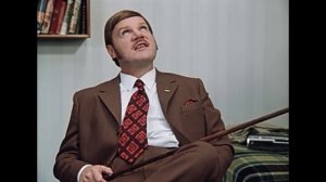 Гениально!... Михаил Пуговкин в фильме Иван Васильевич меняет профессию. Прикол.