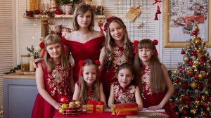 Новый год будет лучше чем прежний. Tomorrow will be better